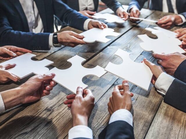 Opcje strategiczne i poszukiwanie inwestora – kiedy warto je rozważyć i na co zwrócić uwagę?